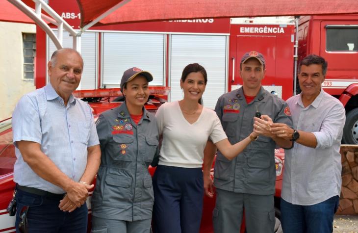 Deputados Dani Alonso e Capitão Augusto entregam 300 MIL em equipamentos ao Corpo de Bombeiros de Marília