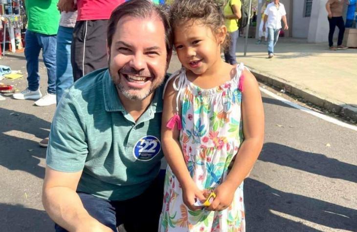 Robótica, inclusão e construção de novas escolas: Ricardinho Mustafa firma compromisso humana e inovadora