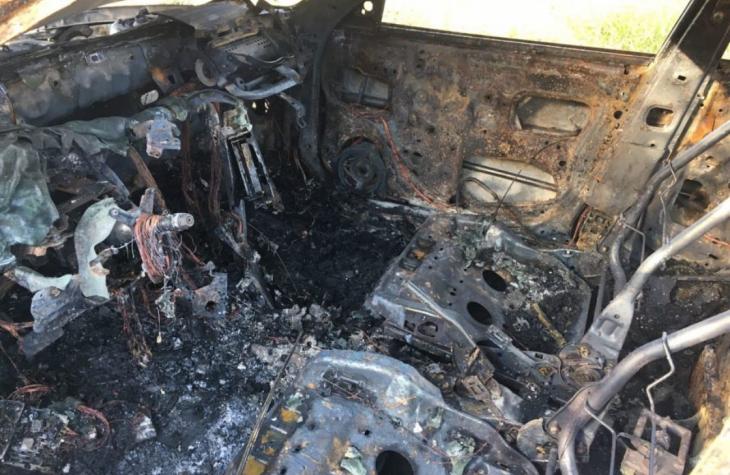 Carro de empresário é furtado e incendiado na madrugada