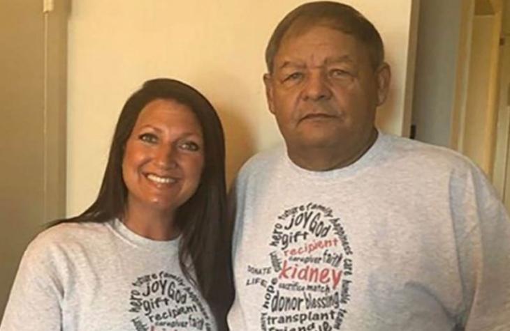 Ex-dependente doa rim para policial que a prendeu várias vezes