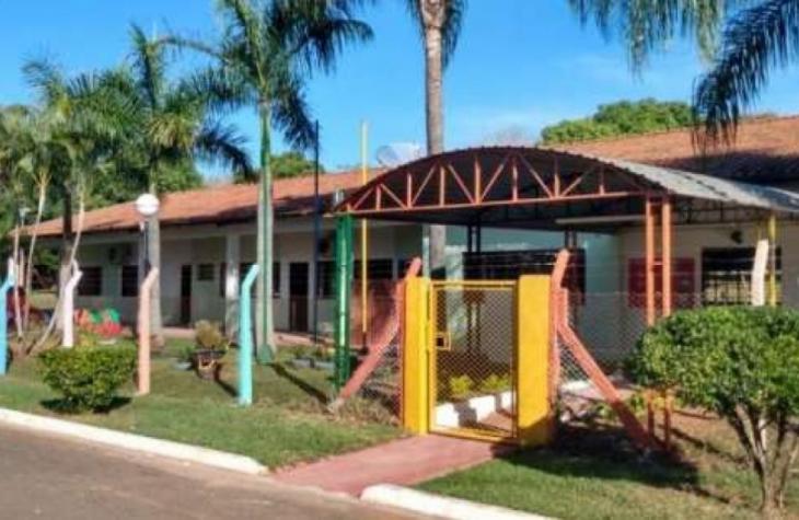 Bandido invade escola e furta material eletrônico em distrito de Marília