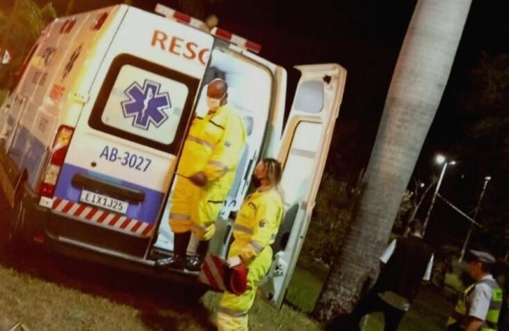 Rapaz de 26 anos tenta se atirar de viaduto neste domingo