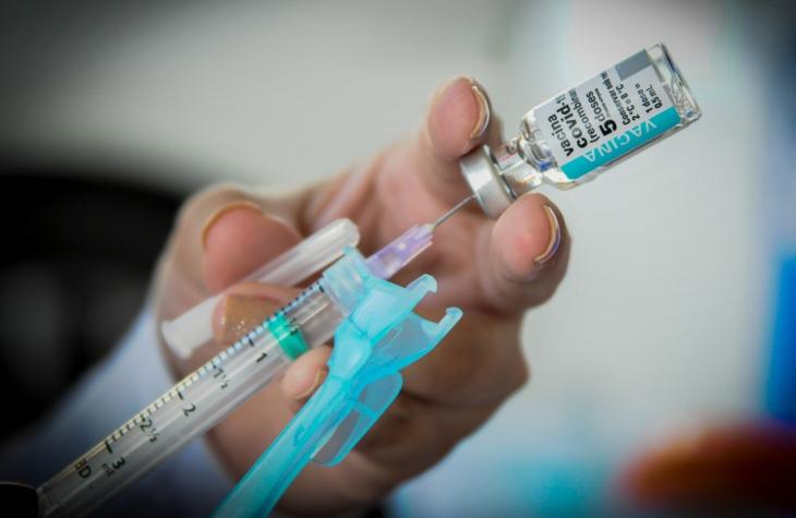 Saúde aplicará dose adicional para idosos de 60 anos e mais nas Unidades mistas e assintomáticas