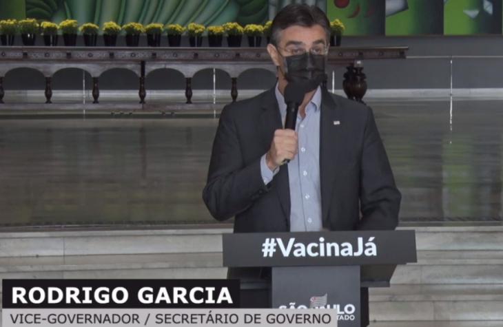 Estado cria fase de transição no Plano São Paulo e libera lojas e igrejas