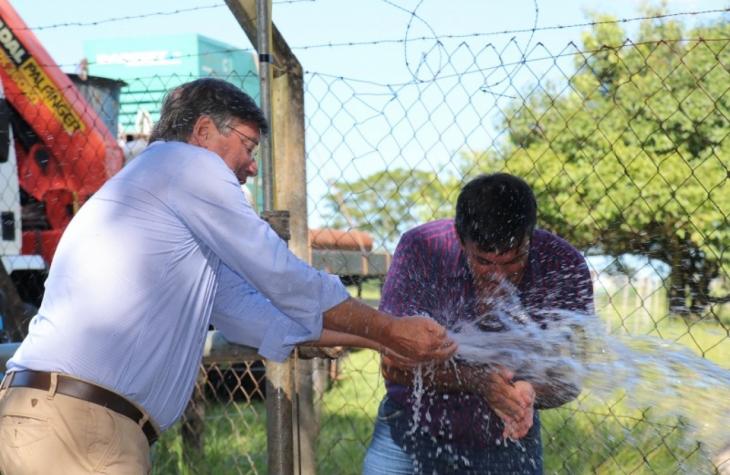 Prefeito Daniel Alonso entrega mais um poço de água, 9º em 3 anos de governo