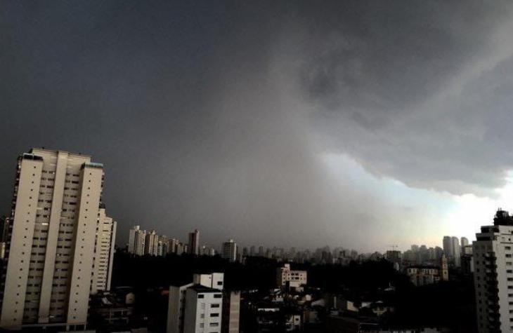 Marília tem alerta de tempestade da Defesa Civil e INMET