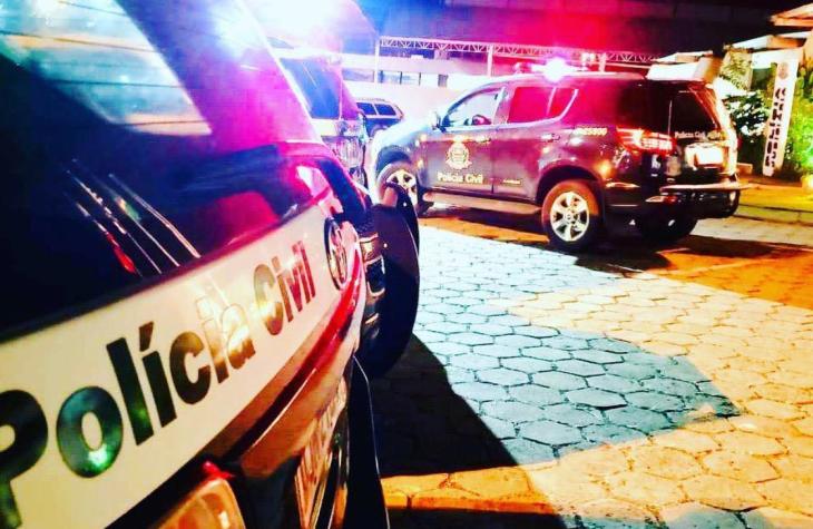 Mulher é rendida por bandido armado e tem veículo roubado no centro de Lins