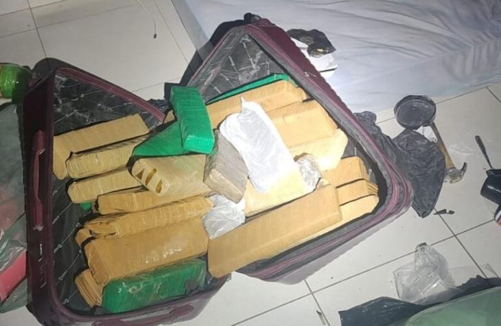 PRISÃO POR TRÁFICO: Polícia apreende grande quantidade de drogas em Marília