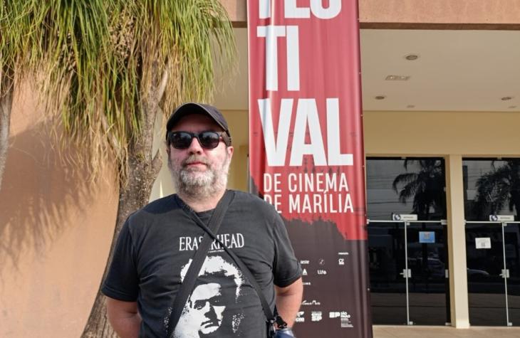 Cineasta mariliense, Rodrigo Grota se reúne com fãs e prestigia Festival de Cinema de Marília que acontece até domingo, dia 15 de setembro 