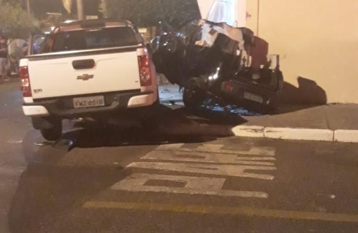 Mulheres ficam feridas após colisão entre carros na zona sul