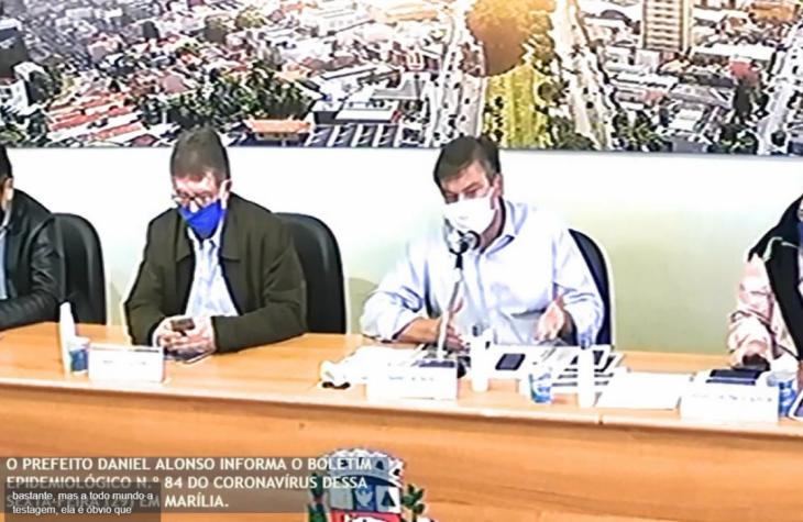 Prefeito Daniel autoriza funcionamento de restaurantes, academias e salões de beleza