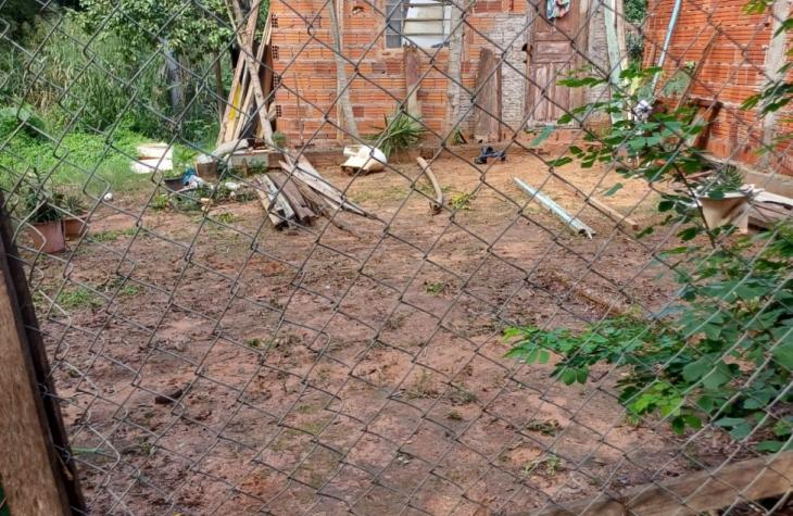 Moradores do bairro Cristo Rei denunciam abandono da prefeitura em terreno baldio