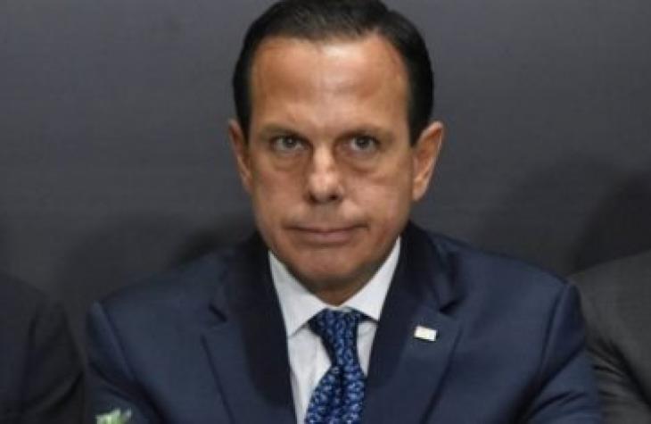 Doria desobriga uso de máscaras em locais abertos a partir de 11/12