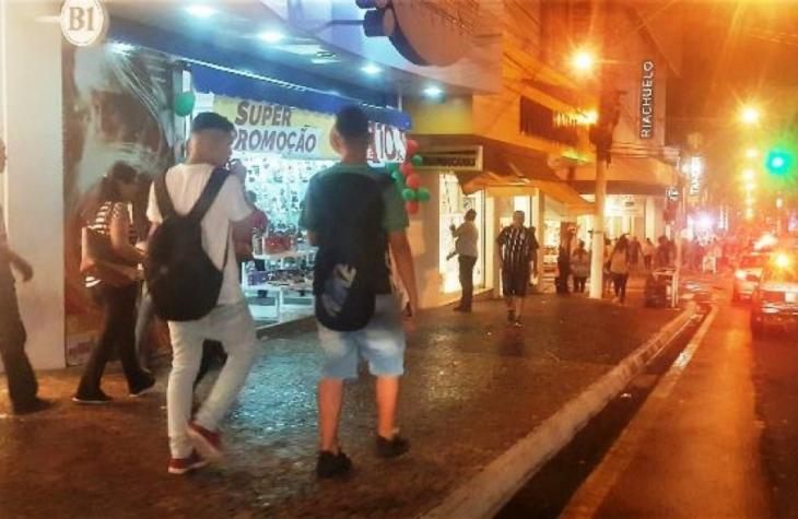 Veja como ficam horários de serviços e comércio para Natal em Marília