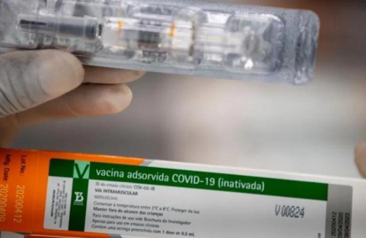 CoronaVac reduz mortalidade em 97% contra 80% da Pfizer, aponta estudo uruguaio