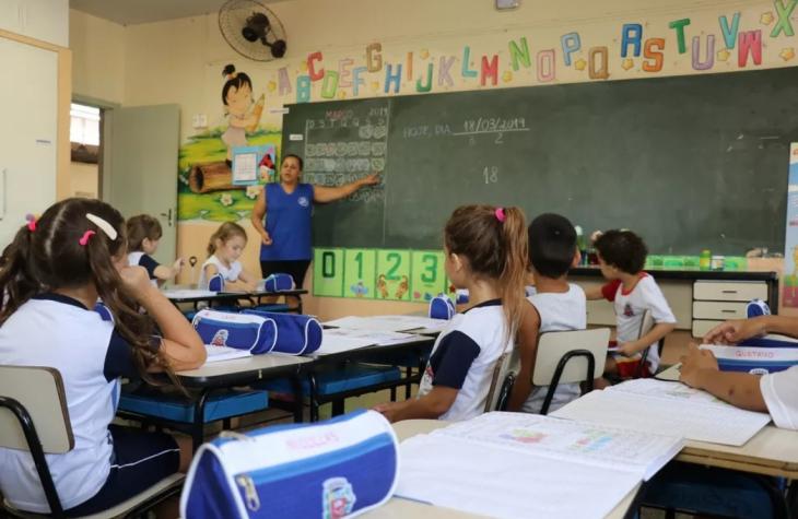 Escolas municipais em Marília precisam reduzir atividade presencial devido à afastamento de professores por Covid