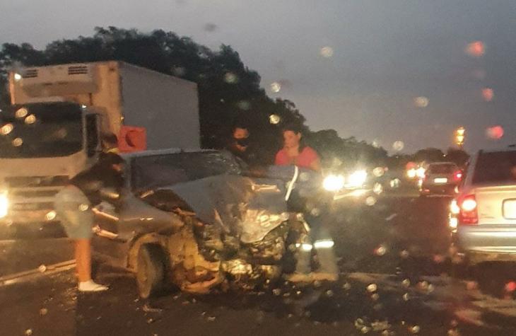Acidente em rodovia de Marília, deixa três pessoas feridas
