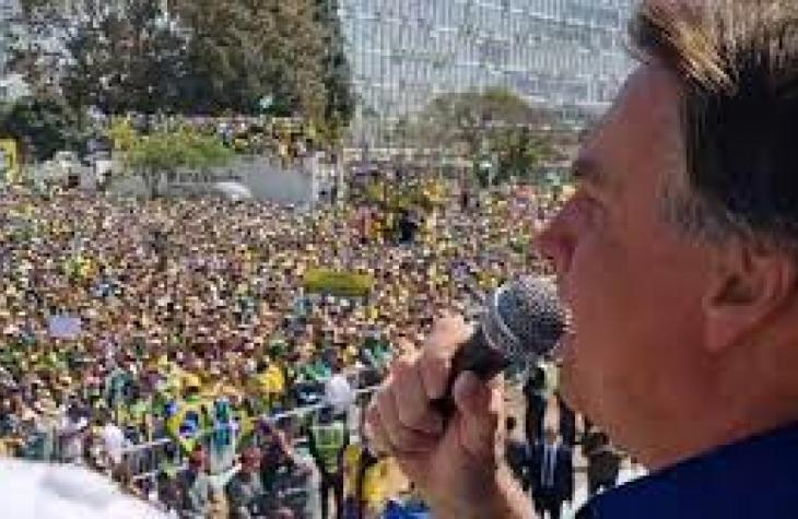 ‘Bolsonaro reitera postura de jamais recorrer à medida de força contra ordem democrática’