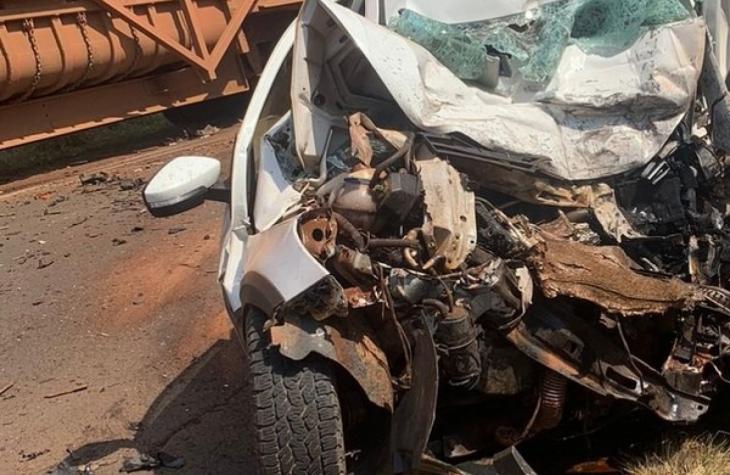 HOMEM DE 53 ANOS MORRE APÓS COLISÃO FRONTAL NA VICINAL EM TABATINGA